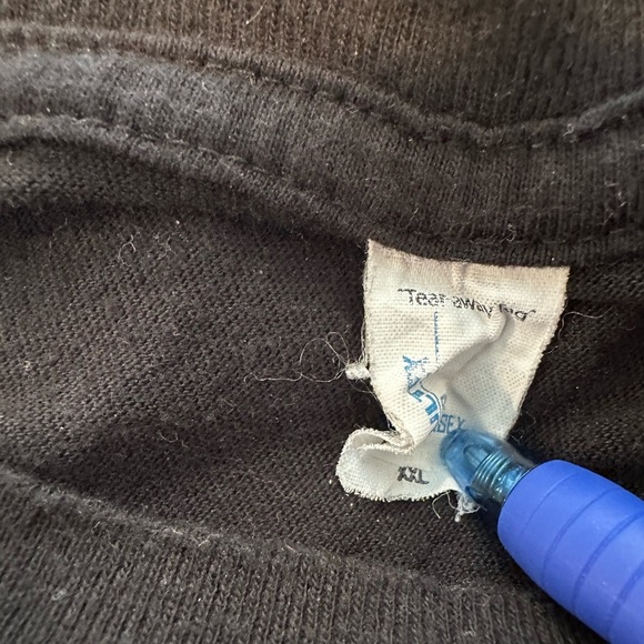 Paul McCartney XXL On The Run Chicago 2011 Concert Tee. Double sided graphic. - Picture 5 of 9